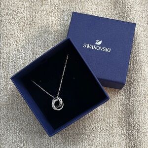 Swarovski Silver Pendant Necklace